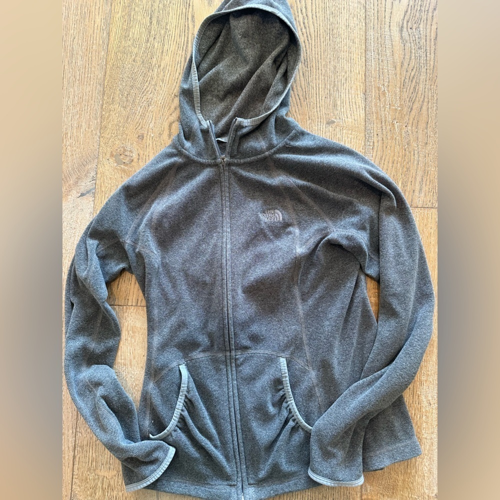 Woman’s gray north face jacket size medium